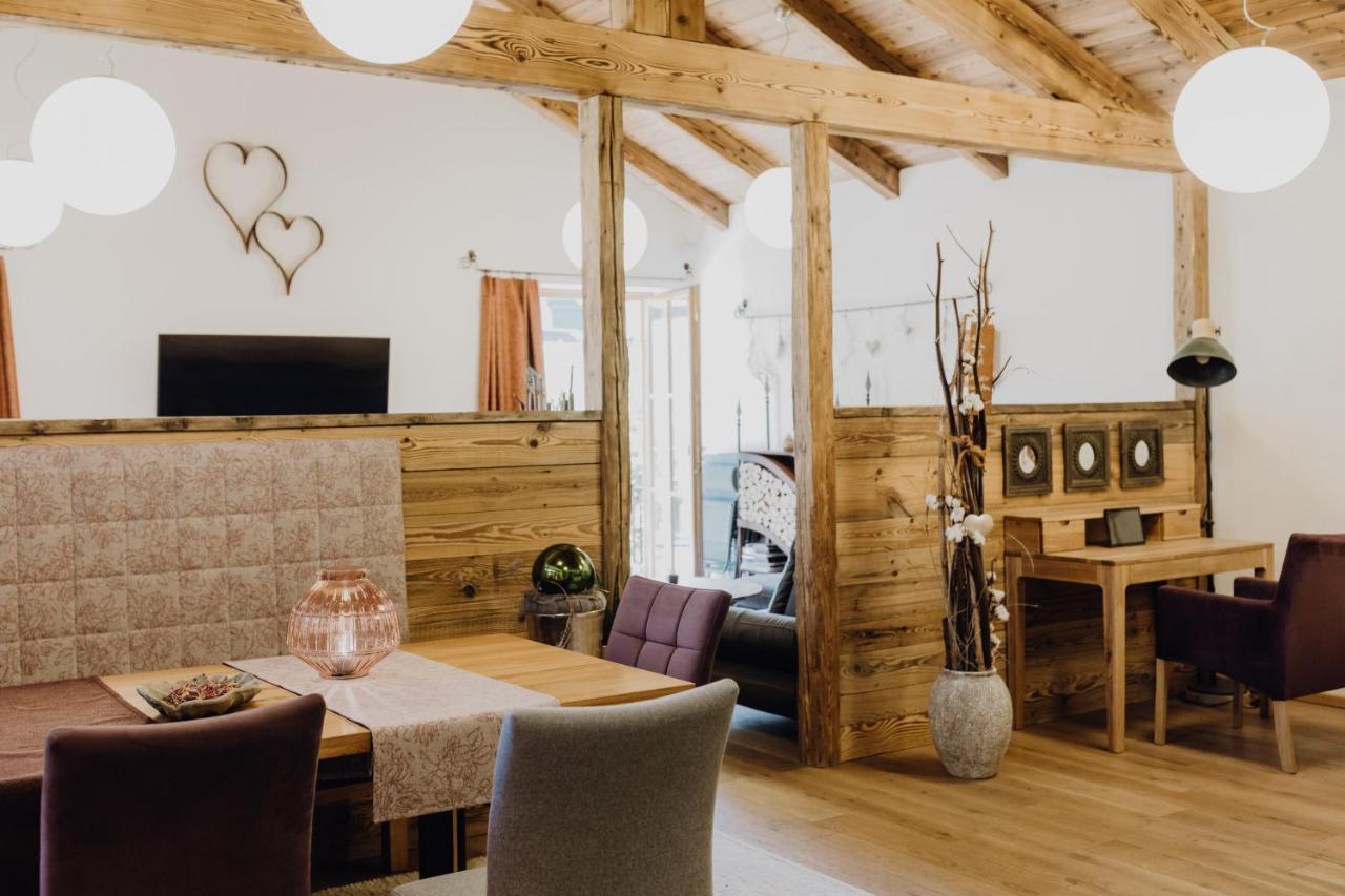 Appartamento Exklusives Loft "Auszeit Fuer2" Lofer Esterno foto